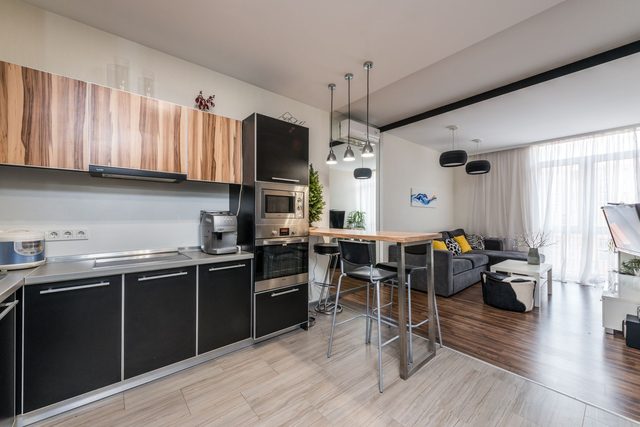 Appartement F4, Maraval